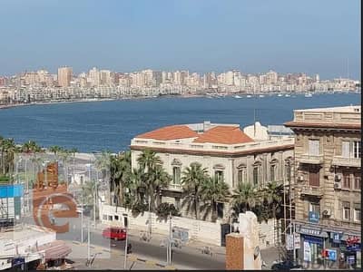 Licensed clinic furnished for rent at Al-Raml Station 100 m