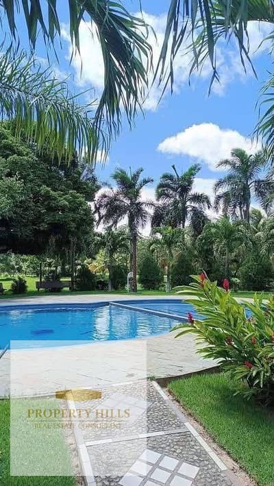 Twin house prime location in front of Madinaty with a great discount in Mostakbal City from Rosail City