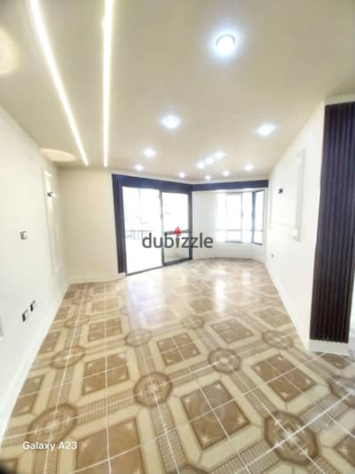 Apartment in Alexandria, Palm Beach, next to the sea and services with ultra lux finishing.
