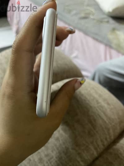 آبل - آيفون 8 بلس
