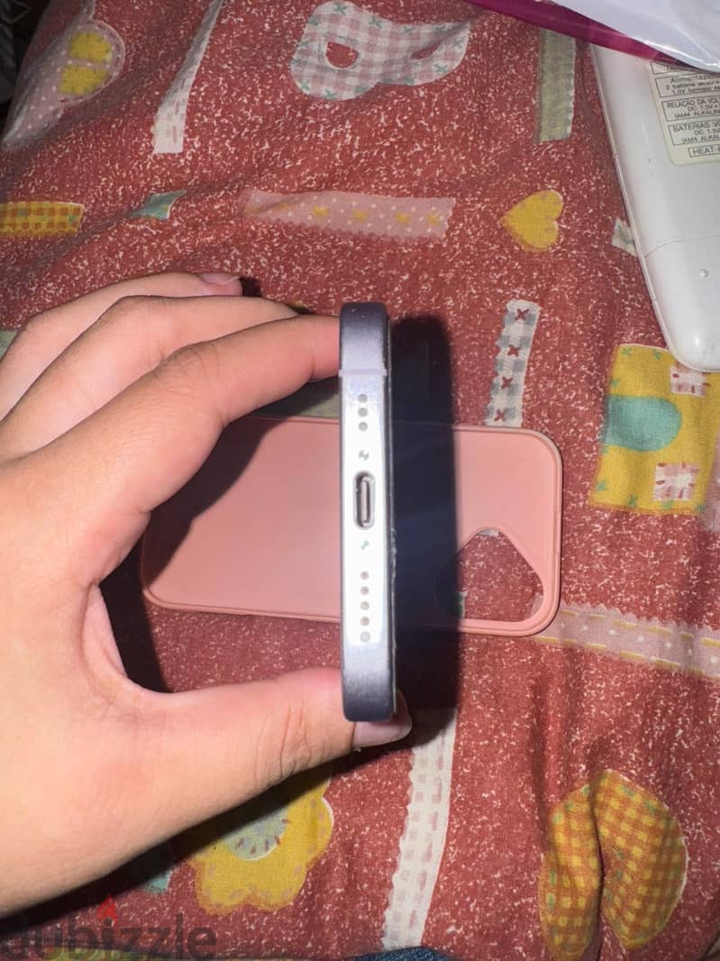 Apple - iPhone 17 2