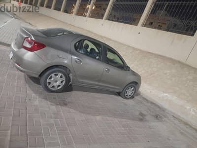 رينو لوجان 2015