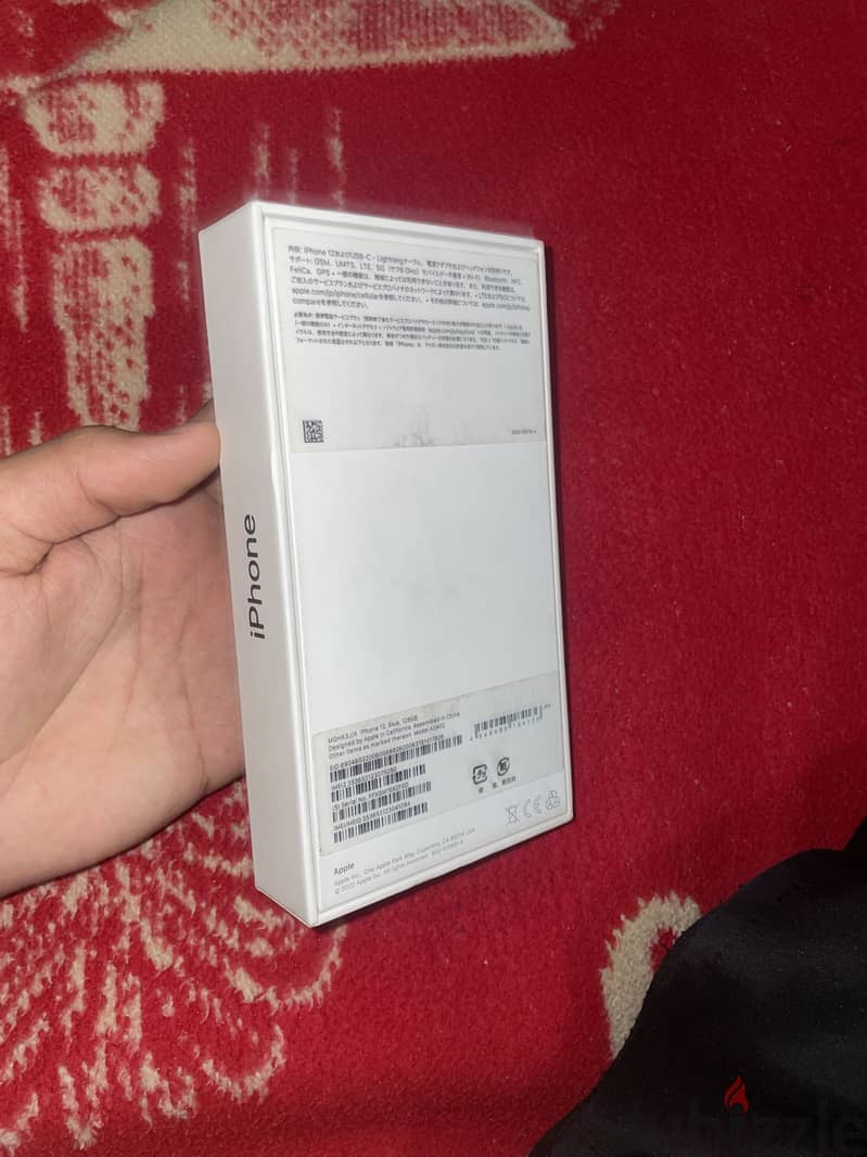 Apple - iPhone 12 5