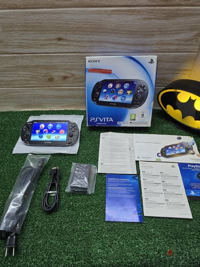 Playstation Vita 3G wifi حاله نادره