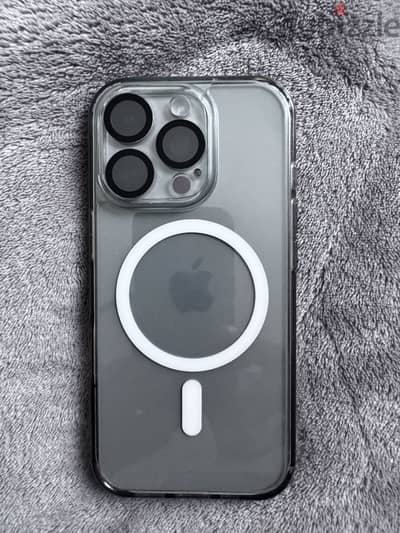 Apple - iPhone 16 Pro