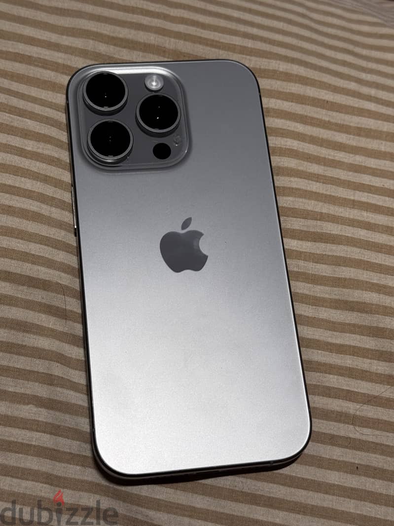 Apple - iPhone 16 Pro 2