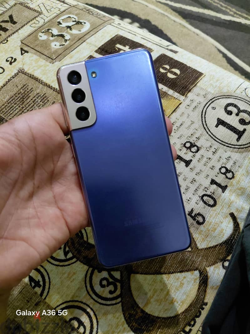 Samsung S21 6