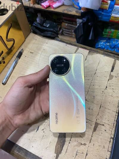 Realme 11