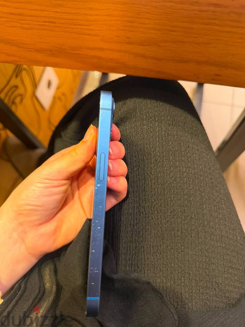 Apple - iPhone 13 1