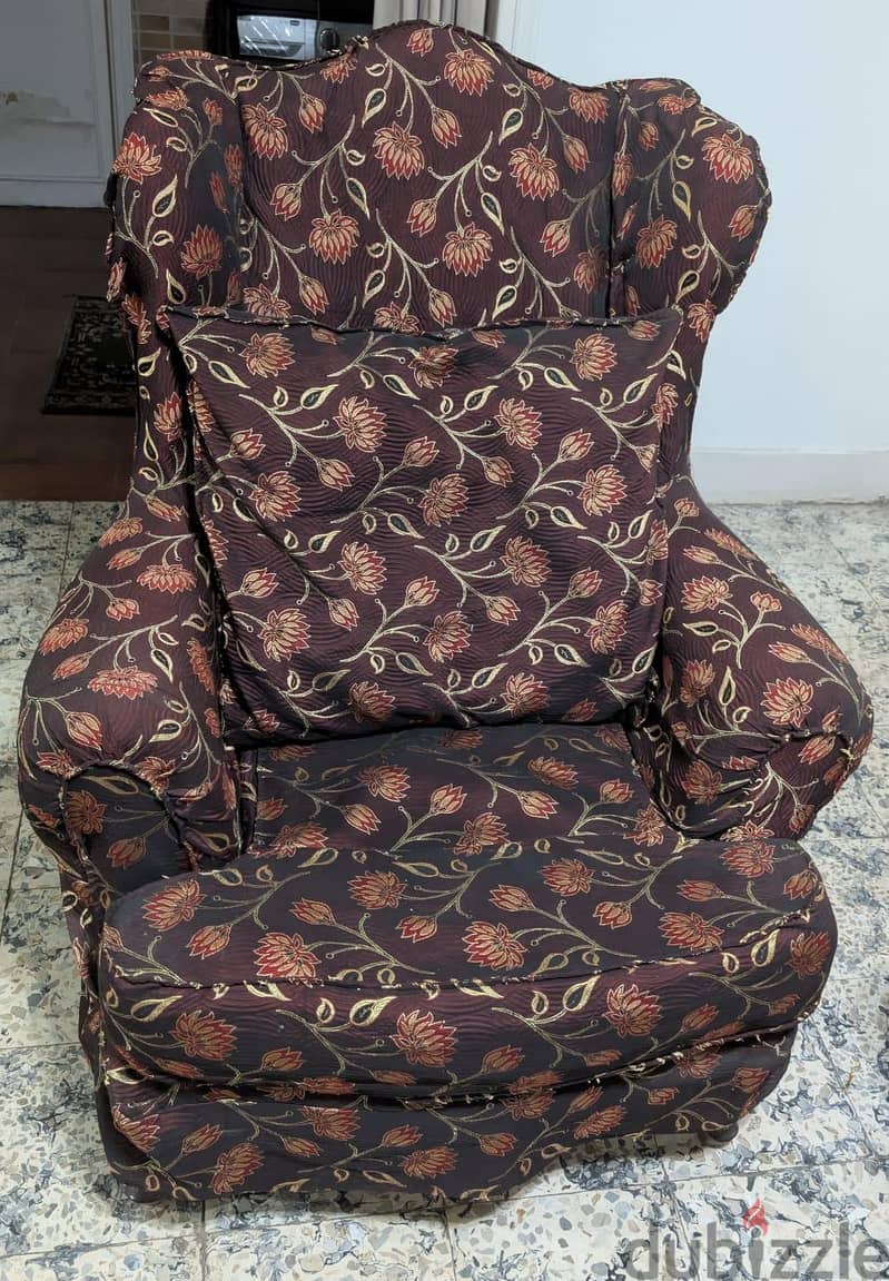 full Sofa/Couch Set & Coffee Table 1