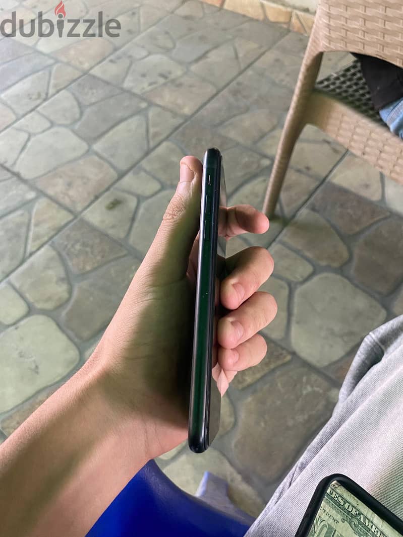 Apple - iPhone XR 6