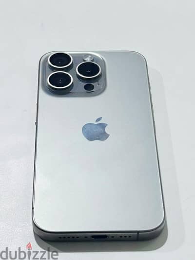 آبل - آيفون 15 برو