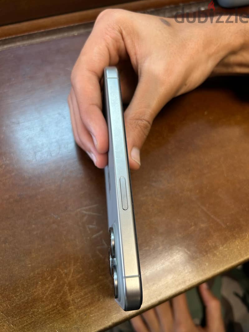 Apple - iPhone 15 Pro 5