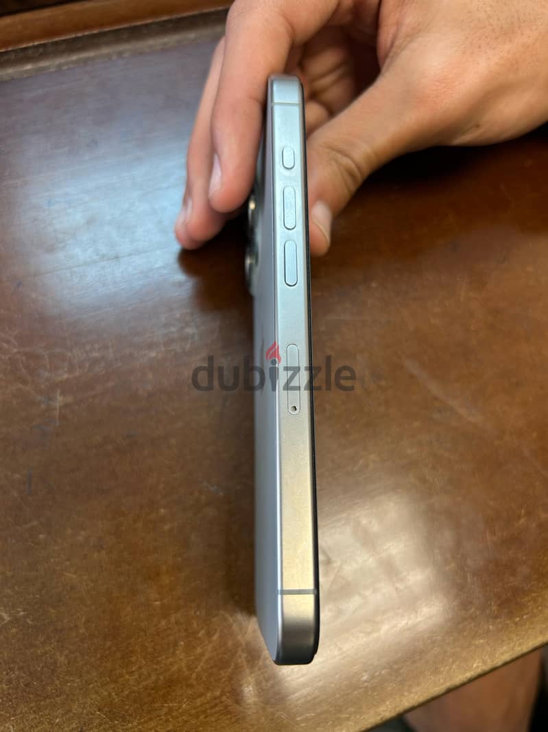 Apple - iPhone 15 Pro 6