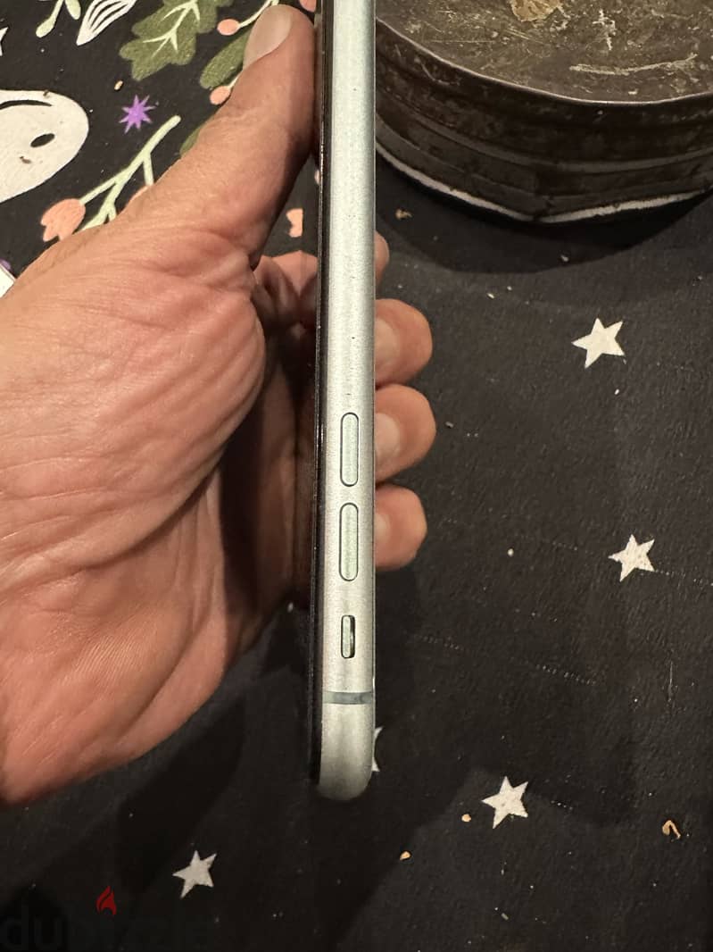 Apple - iPhone 11 2