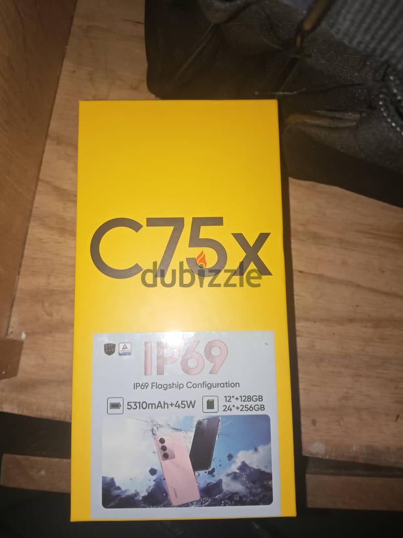 Realme C75 1