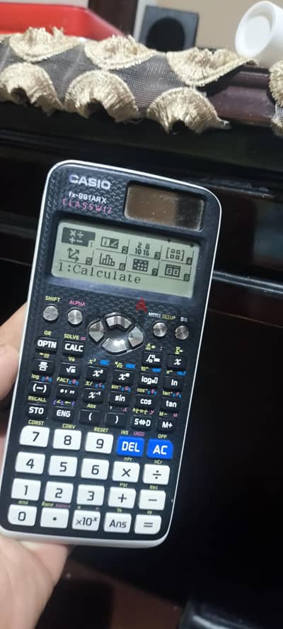 للبيع اله حاسبه كاسيو  991 arx fx استعمال شهرين فقط كسر زيرو
