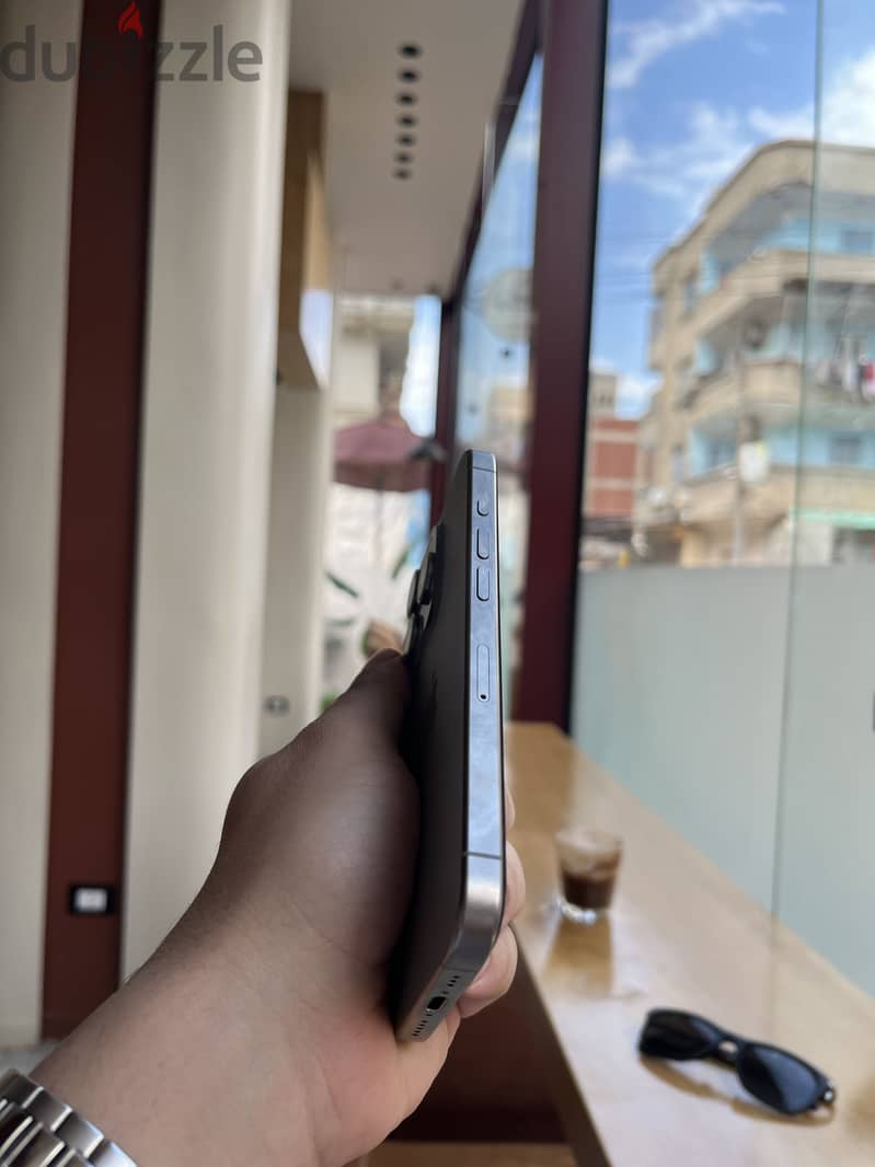 Apple - iPhone 15 Pro 3