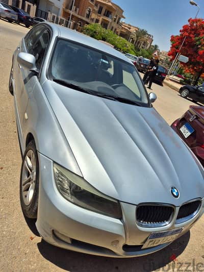 BMW 318i 2012