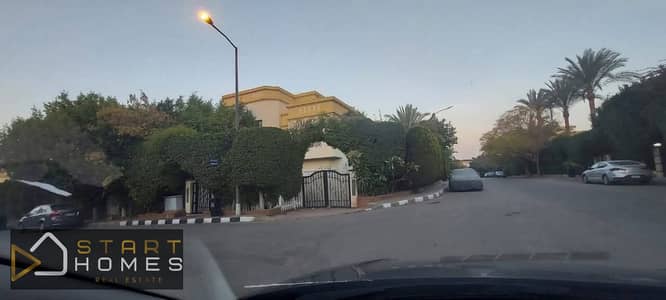فرصة للسكن باقل سعر فيلا تاون هاوس النموذج المميز جدا B -خطوات لمسجد الهديه ومول 1