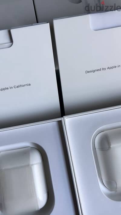 2 Pairs AirPods