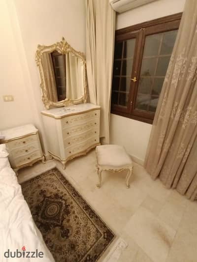 مفروش ٢ غرف وريسبشن بمحرم بيك  دور ٣  اول سكن ببرج