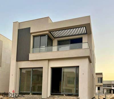 Special priced villa in Badya Palm Hills, just a few minutes from Misr University and Sheikh Zayed