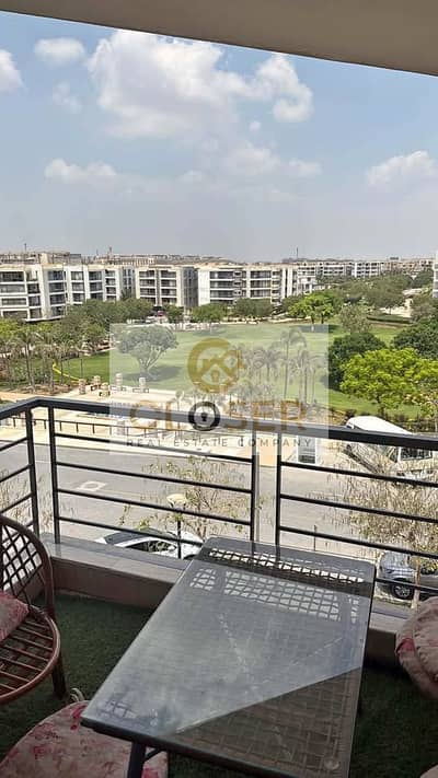 تقدر تمتلك شقتك 3غرف اول قسط بعد سنه بكمبوند تاج سيتي قسط ع 12سنه ع طريق السويس مباشره