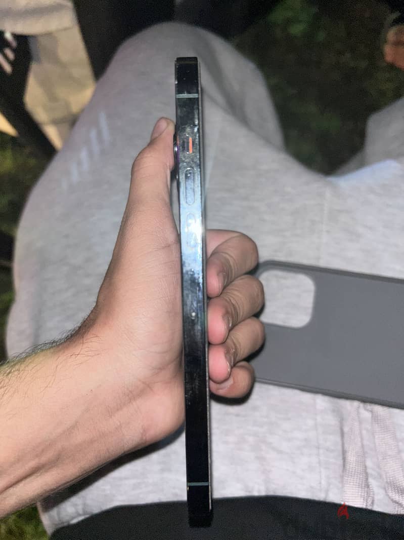Apple - iPhone 13 Pro Max 1