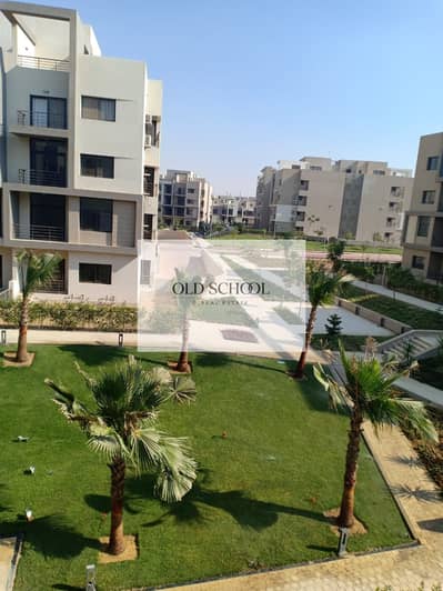 شقة مفروشة بالكامل للإيجار في فيفث سكوير المراسم | فيو مفتوح على Water Feature & Landscape