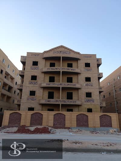 Apartment for sale in the Greek neighborhood 13 adjacent 81 semi-finished area 170 meters ground floor 10th of Ramadan