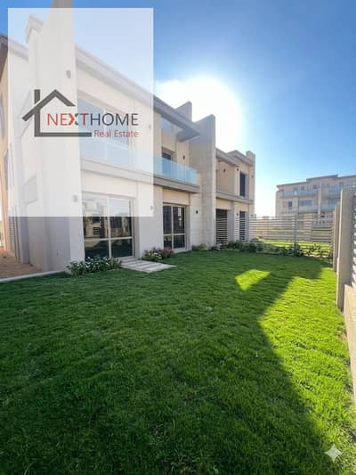 Lowest Price Twin House for ready to move  311 sqm 4 Bedrooms, Prime & Most Prestigious Location in Patio Oro La Vista, New Cairo.