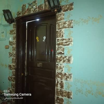 باب شقة محمل