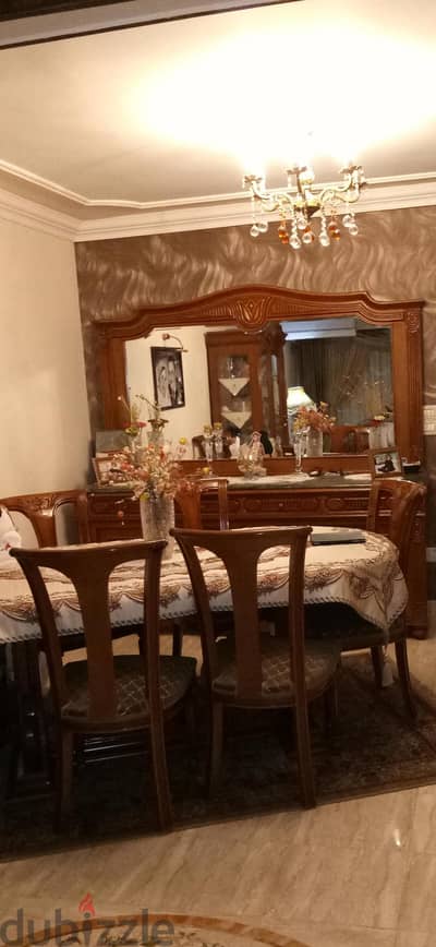 ترابيزة سفره 8كرسي