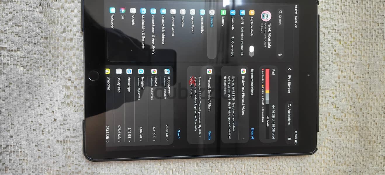 Ipad 8, 128G 3