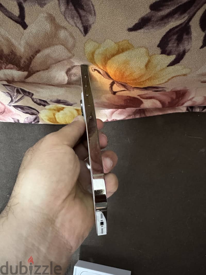 Apple - iPhone 14 Pro Max 4