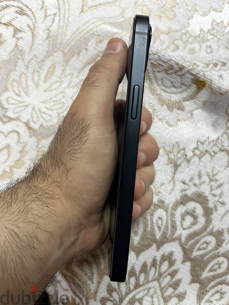 Apple - iPhone 13 4