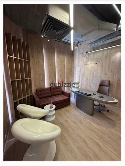 مكتب مفروش بالكامل للإيجار | 117 متر مربع |MIVIDA Business Park| التجمع الخامس