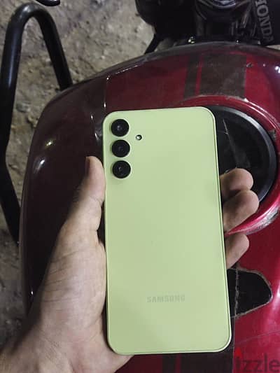 سامسونج ايه 15 5 جي مساحه ١٢٨