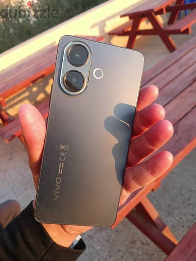 فيفو V60