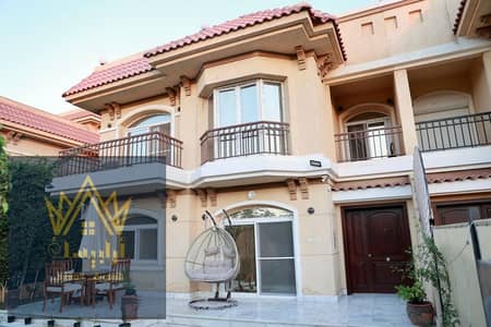 فيلا تاون هاوس للايجار المفروش الفندقي في مدينتي نموذج i كلاسيك