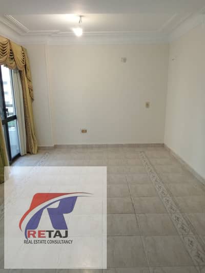 Apartment for rent (new law) in the 10th District, Nasr City.