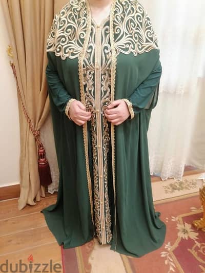 عبايه سواريه