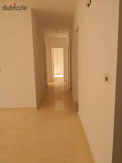 Distinct apartment for rent in B11