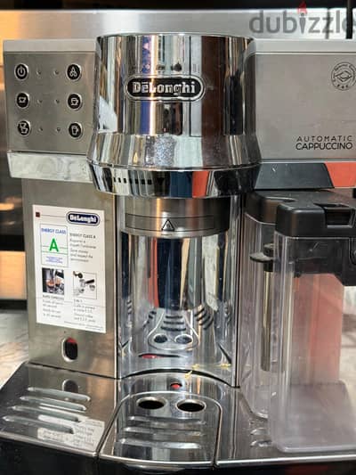 De'Longhi Pump Espresso and Cappuccino Coffee Machine -Silver EC 850. M