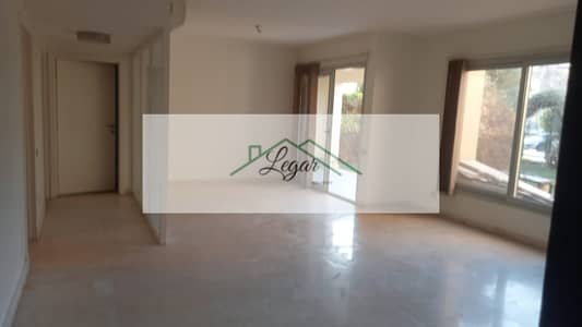 Ground floor apartment with garden for rent in Palm Parks, 153 sq m, kitchen and air conditioning, at a bargain price.