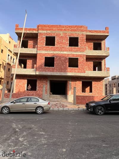 شقة للبيع فى فيلات القرنفل بجوار مدينة الرحاب