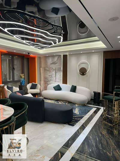 شقة مفروشة راقية للإيجار في إيستاون – موقع مميز وتصميم أنيق لأصحاب الذوق الرفيع