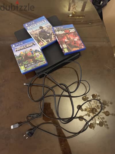PS4 Slim 500GB +3 Games استخدام شخصي / بيتي و مش استخدام سيبر