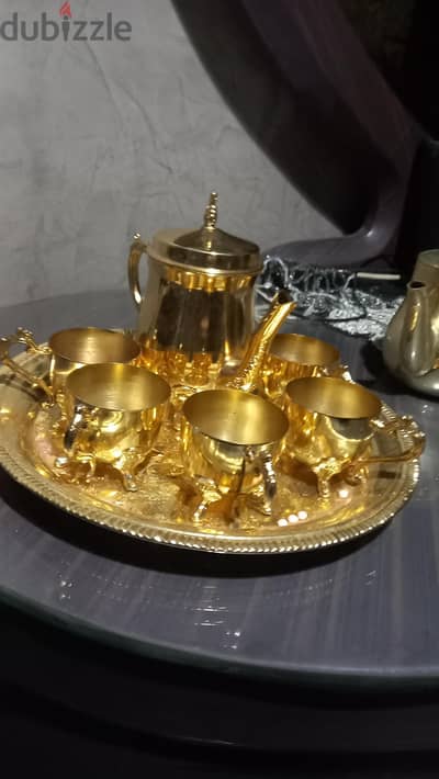 طقم ذهبى